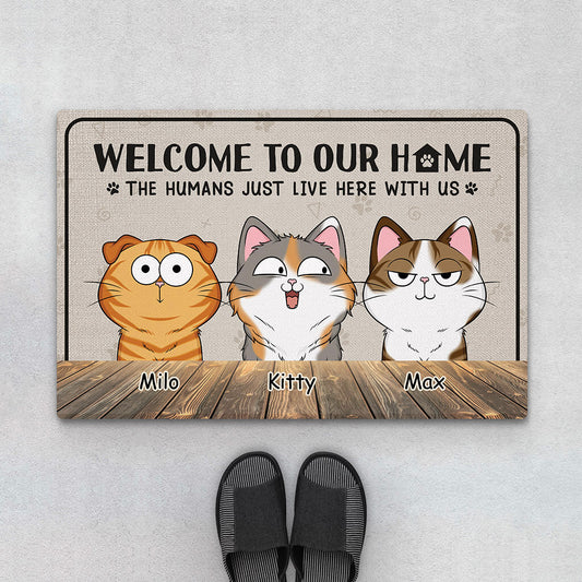3301DUK1 welcome to our house doormat personalised gifts for cat lovers