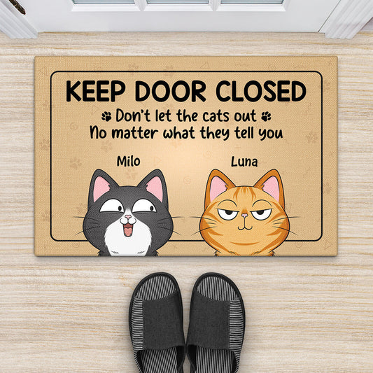 3485DUK2 keeps door closed doormat personalised gifts for cat owners