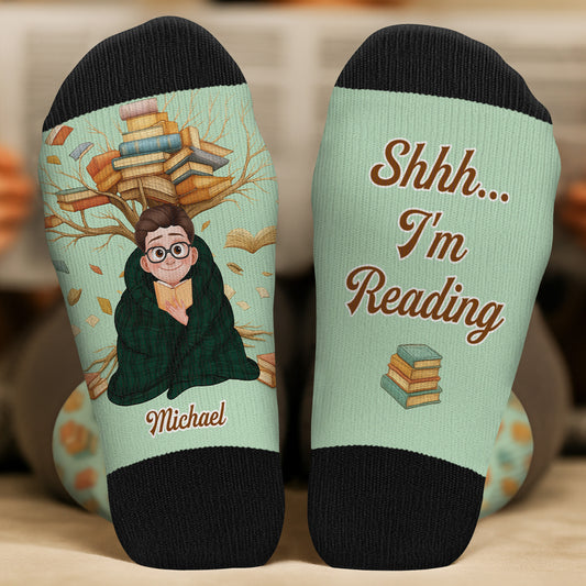 6320JUS1 im reading socks_ personalized gifts for a book lover 6320J8LTA_2