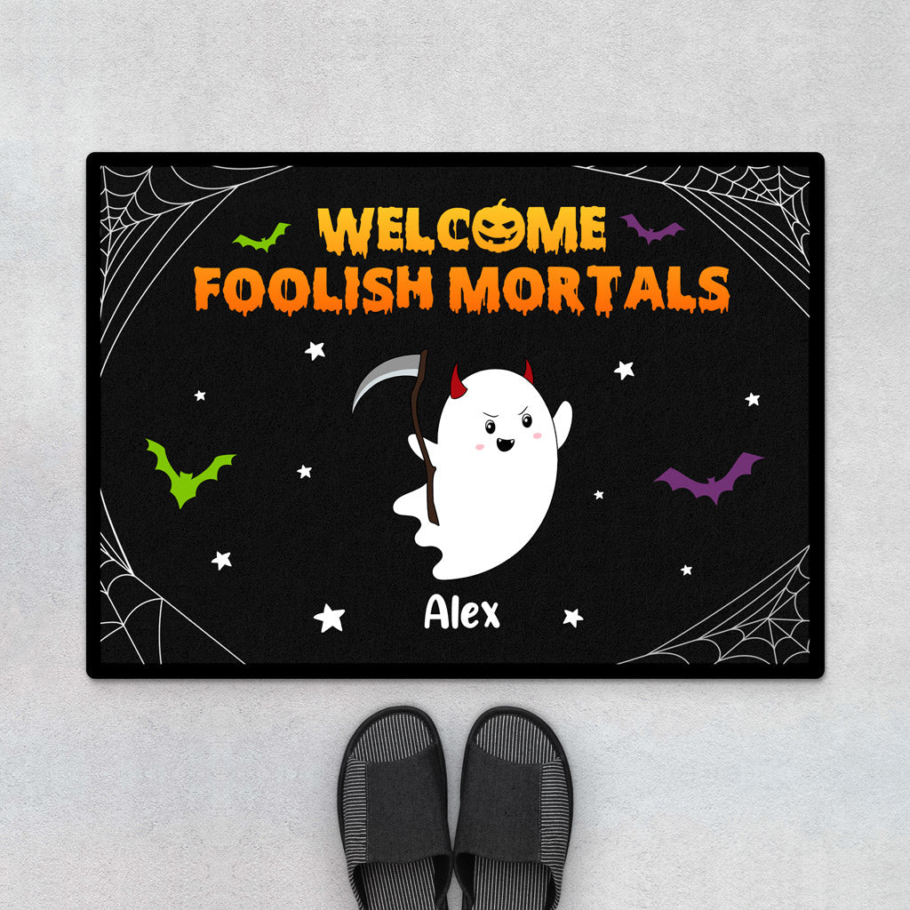 0425D508AUK1 Personalised Doormats Presents Ghost Halloween_91ca9cf7 e0e5 414e 8155 18c908c5da4a