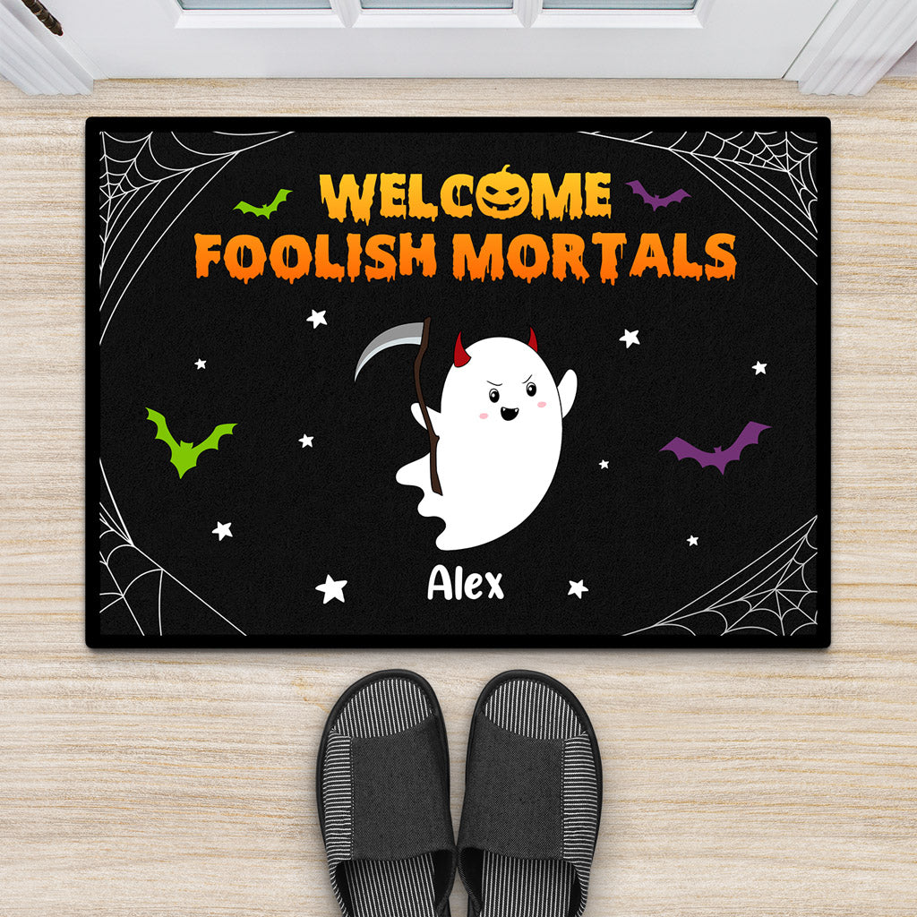 0425D508AUK2 Personalised Doormats Presents Ghost Halloween_161be029 ddb3 49c7 bd2d 1c94ac6f34fa