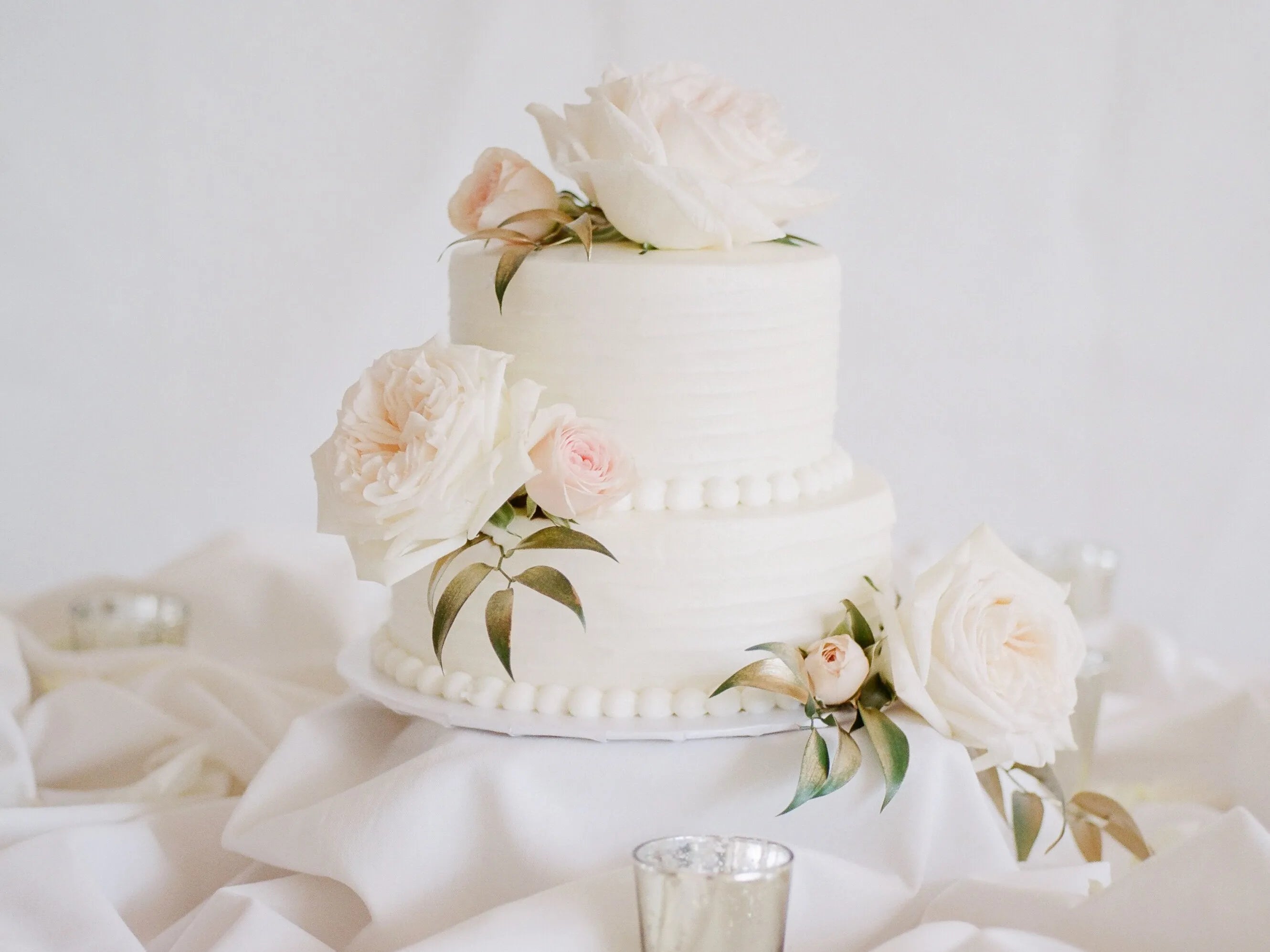 Symbolic Elegance Cake as Cake Ideas for 10th Wedding Anniversary 