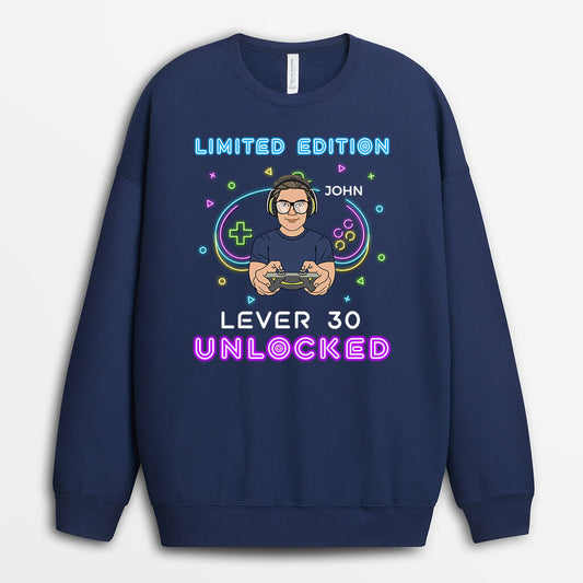 1241wuk2 personalised level 30 unlocked sweatshirt
