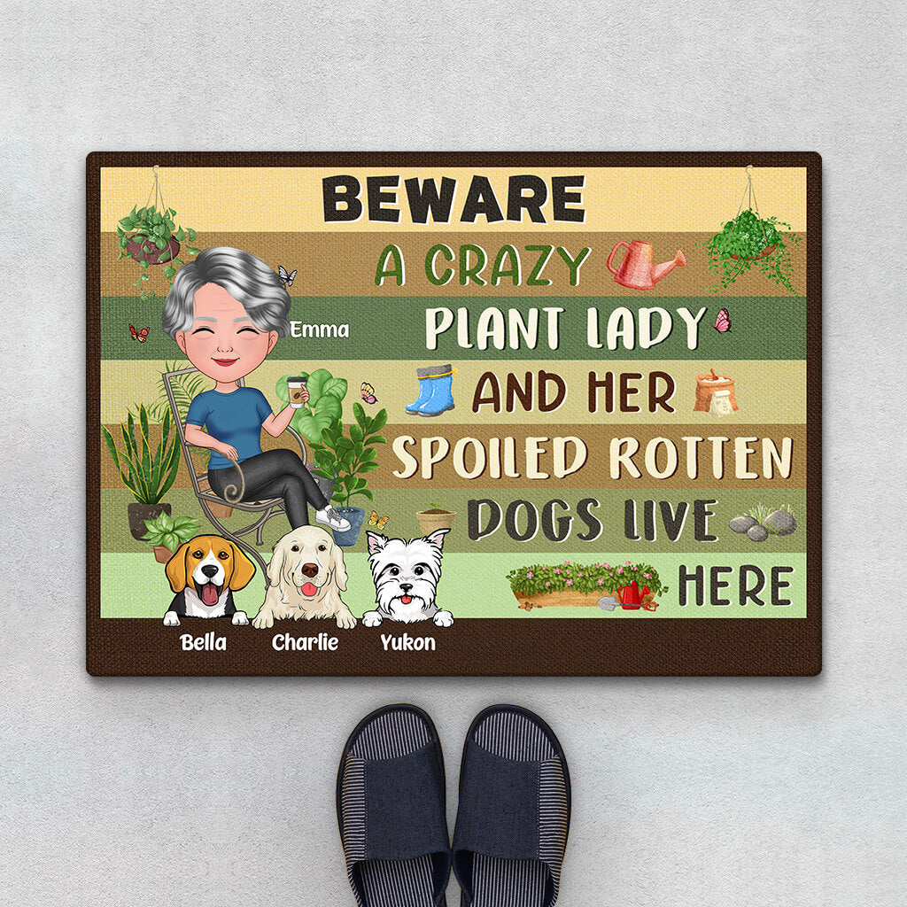 1856DUK1 personalised beware a crazy plant lady _ her spoiled rotten dogs live here doormat