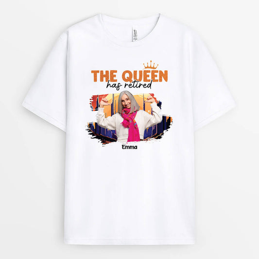 1858AUK1 personalised the queen has retired t shirt