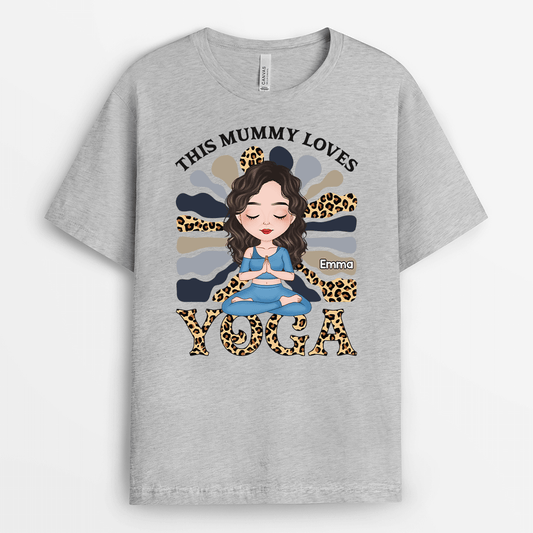 1889AUK1 personalised this mummy loves yoga t shirt 1