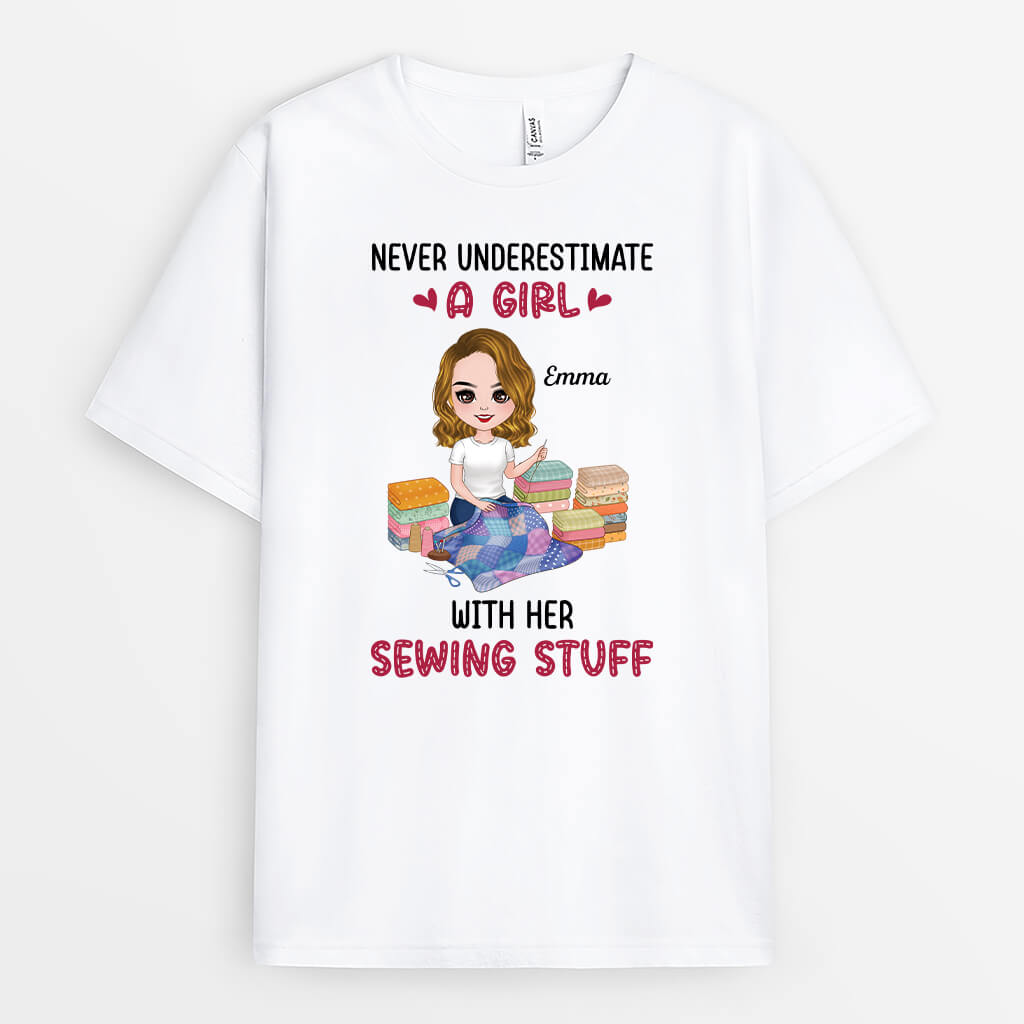 1904AUK1 personalised never underestimate a woman t shirt