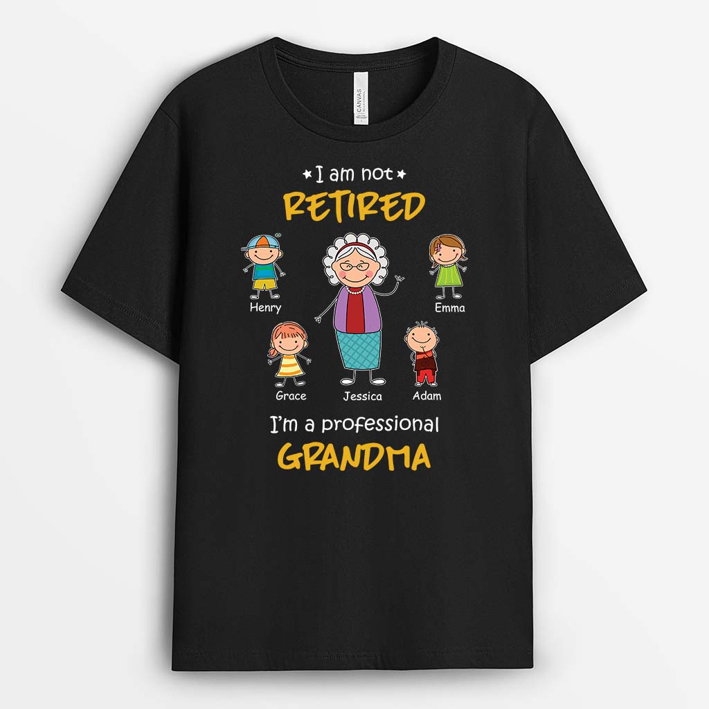 2847AUK1 im not retired t shirt  personalised present ideas for grandma_97f637f3 50ee 4f5d a825 2a3653a6839d