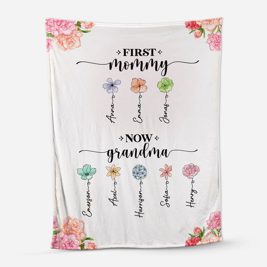 2851BUS1 personalized gifts for grandma first mom now grandma_ blanket 2851B3Y5A_a417f1ba 38b2 41da ae7b 03d63c39d083