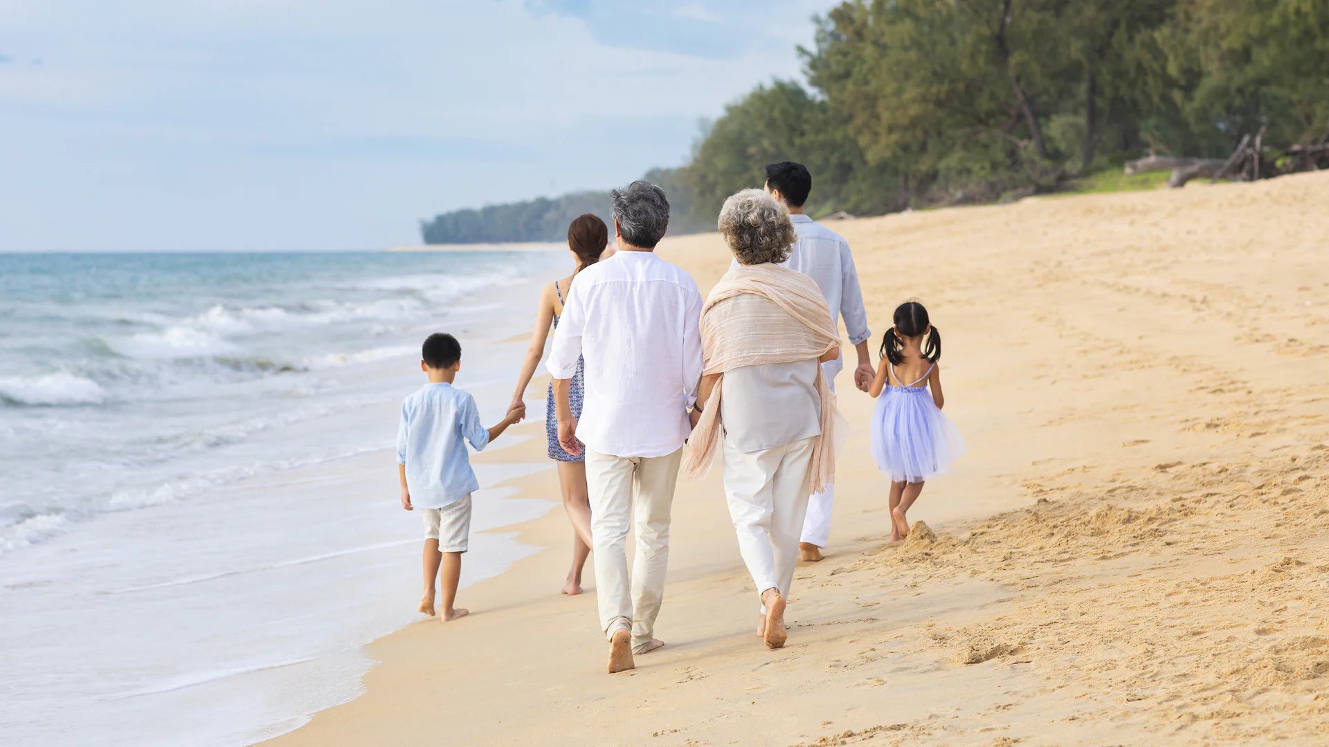 Multi-Generational Family Trip as Creative 30 Year Wedding Anniversary Ideas
