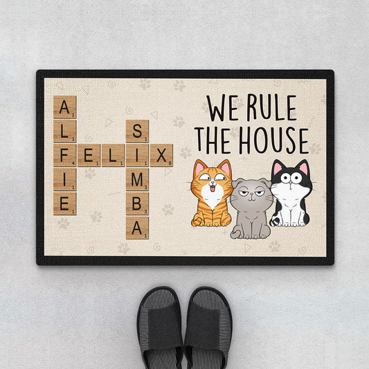 3259DUK1 we rule the house doormat  personalised gifts for cat owners