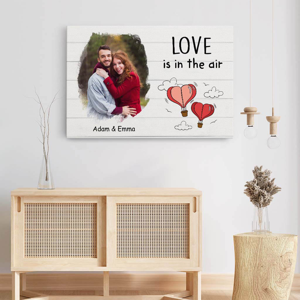 3688CUK3 love is in the air photo canvas customised gifts for couple