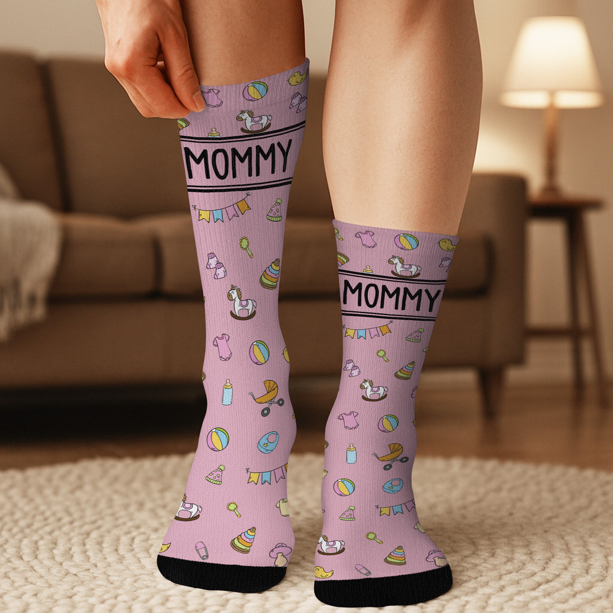 5329JUS3 personalized mommy to be gifts_ i_m growing a tiny human socks 5329J6VMA