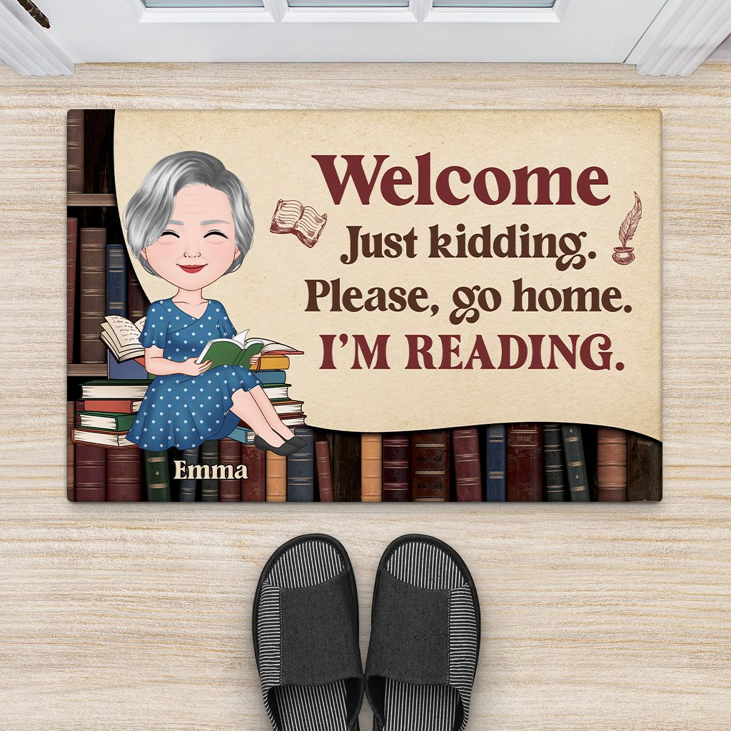 5998DUS2 im reading doormat funny custom gifts for book lovers women 5998D6MZD