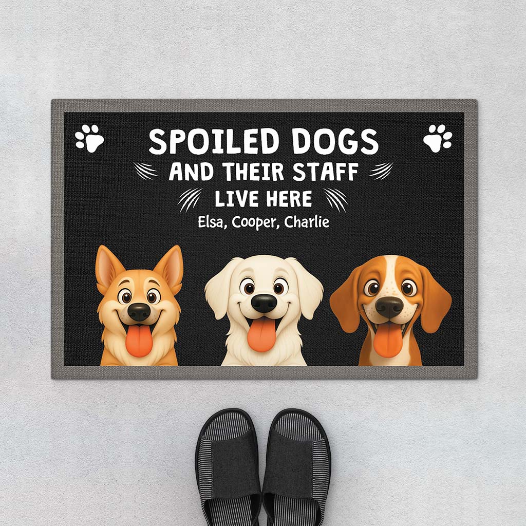 6047DUS1 funny spoiled dogs live here doormat custom gifts for dog lovers 6047DTL5C