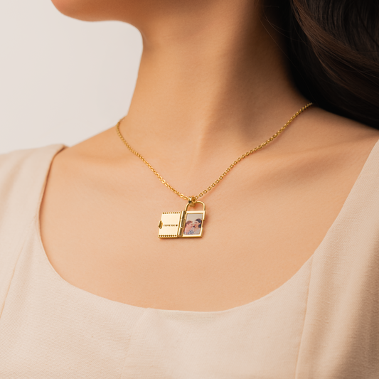 7043JUS2 personalized lock pendant necklace_ with photo gifts for him her 7043J0T5A