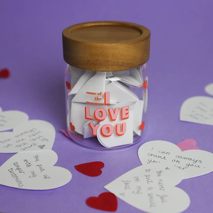 DIY Jar of Kisses for Your Boyfriend This Christmas