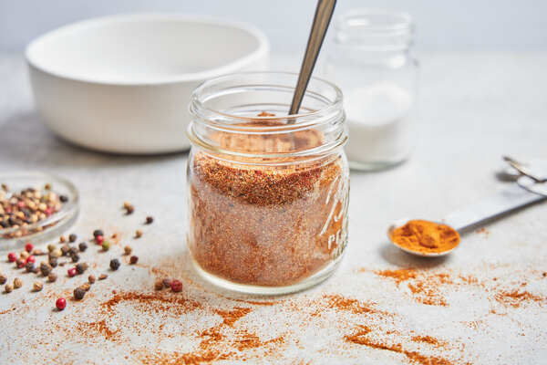 DIY BBQ Spice Rub Kits as Homemade Christmas Present Ideas for Dad