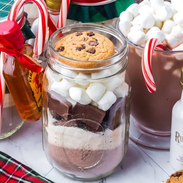 Hot Cocoa Kits as Homemade Christmas Gift Ideas for Grandparents