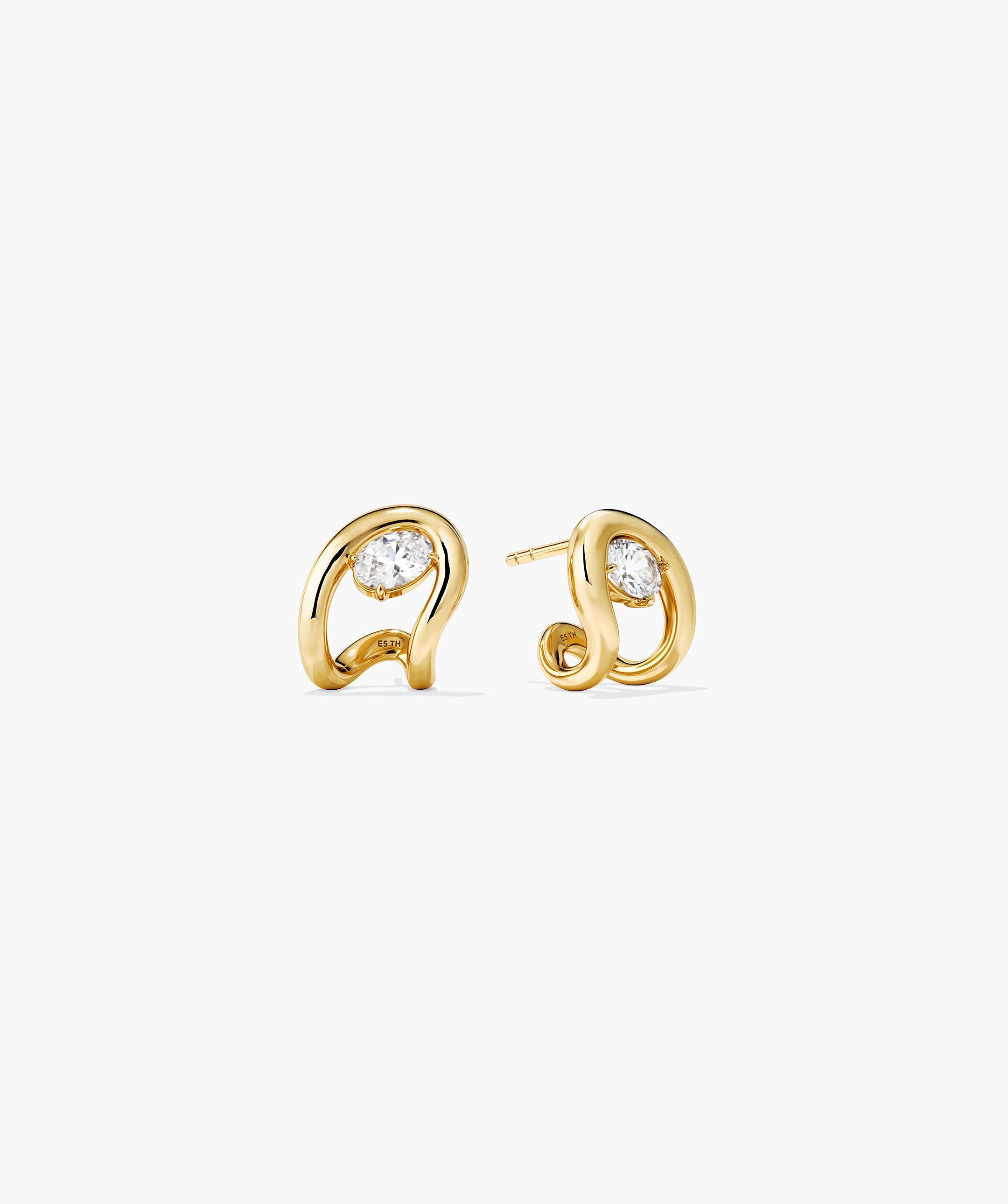 Luxury graduation gifts for girlfriend