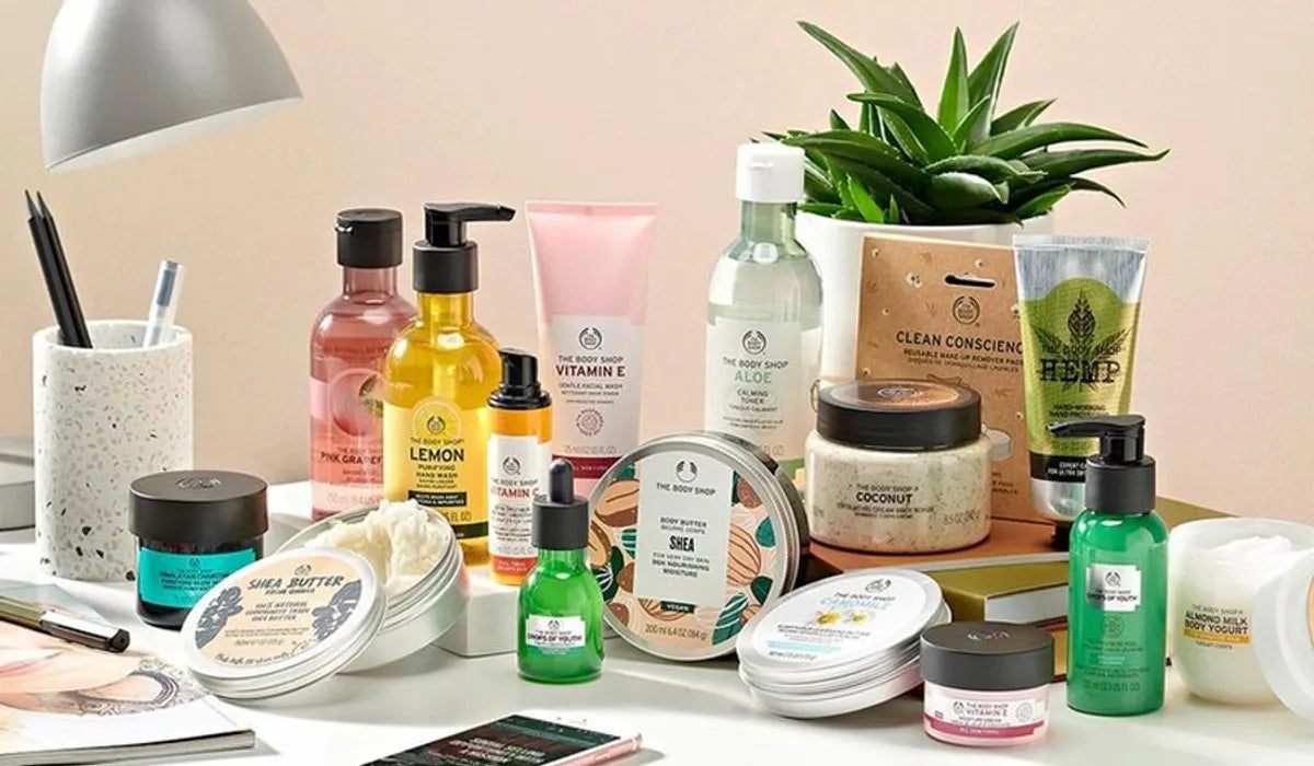The Body Shop Skincare Set as Gifts for Mum Hard to Buy for 
