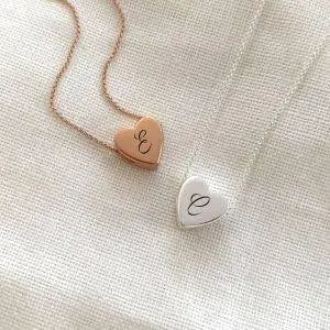 Mejuri Engraved Necklace as Wedding Gift for Daughter 